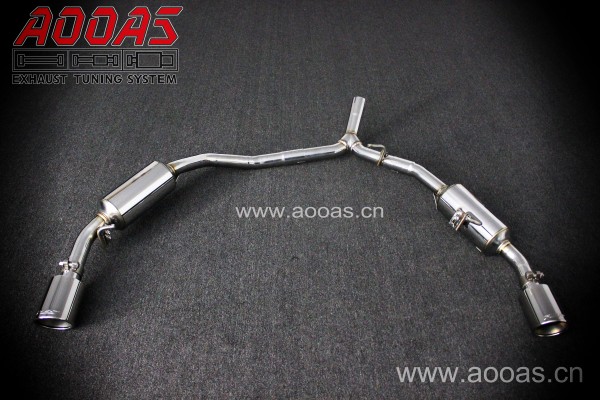 11-13 Toyota Highlander tail section of a single bilateral Pic